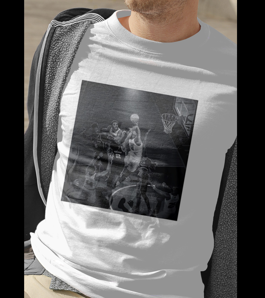 Jalen Brunson Karl Anthony Towns New York Knicks Vs San Antonio Spurs NBA Basketball Action T-Shirt