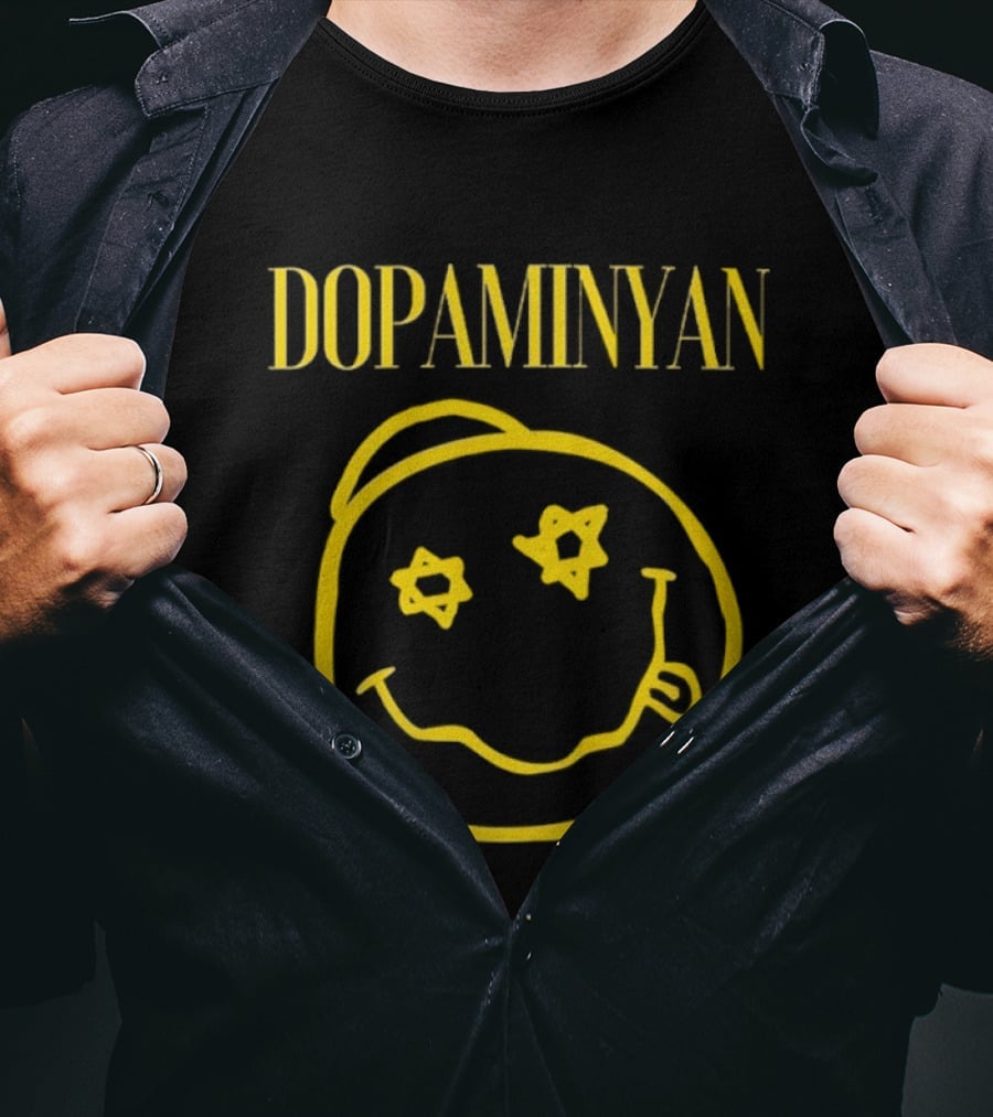 Dopaminyan Star Eyed Smiley Face Yellow T-Shirt