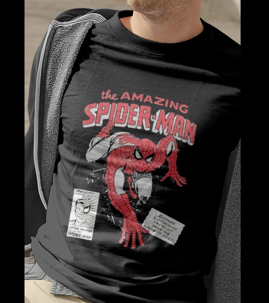 The Amazing Spider Man Peter Parker Dynamic Pose Iconic Comic T-Shirt