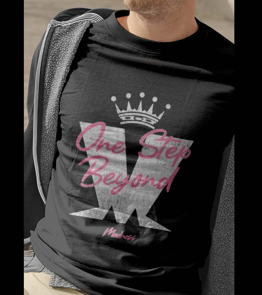 Madness One Step Beyond Crown Pink W T-Shirt