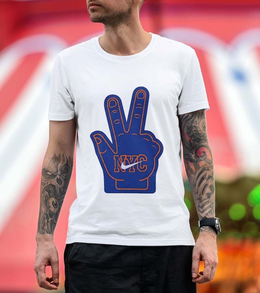 NYC Foam Finger Peace Sign New York Knicks Basketball T-Shirt