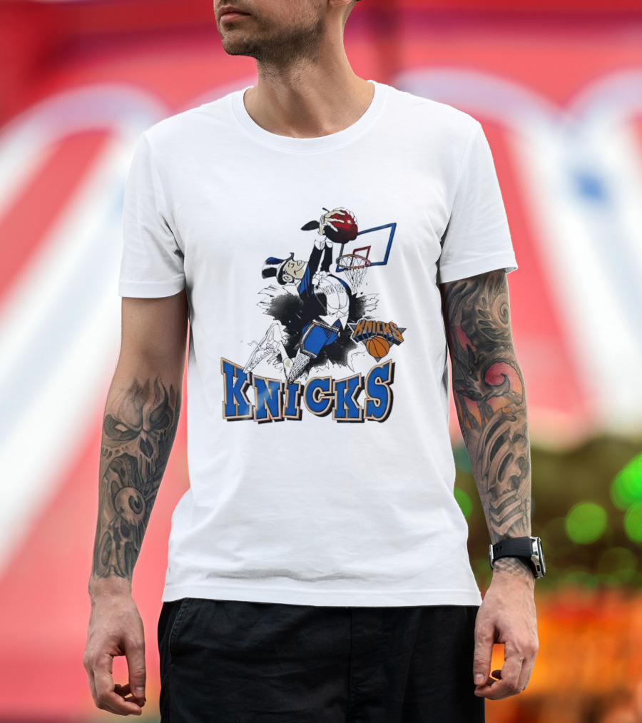 New York Knicks Dunking Red Apple Knicks Text Blue Basketball T-Shirt