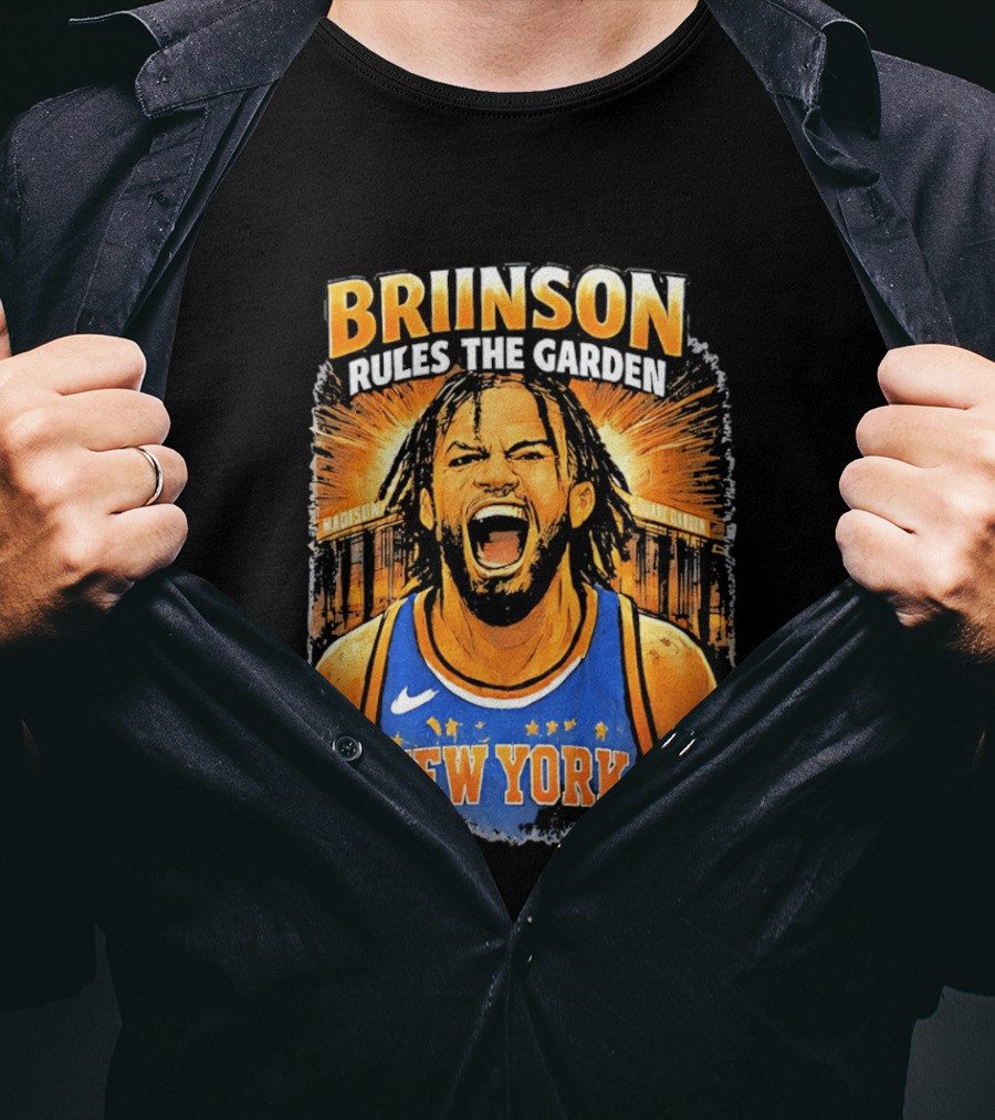 New York Knicks Brunson Rules The Garden Shouting Face Madison Square Garden T-Shirt