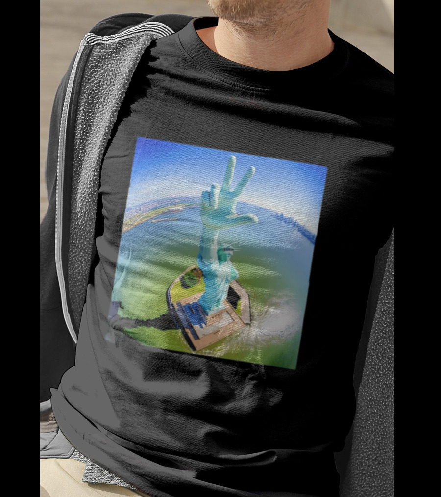 Jalen Brunson Statue Of Liberty Victory Gesture Photo T-Shirt