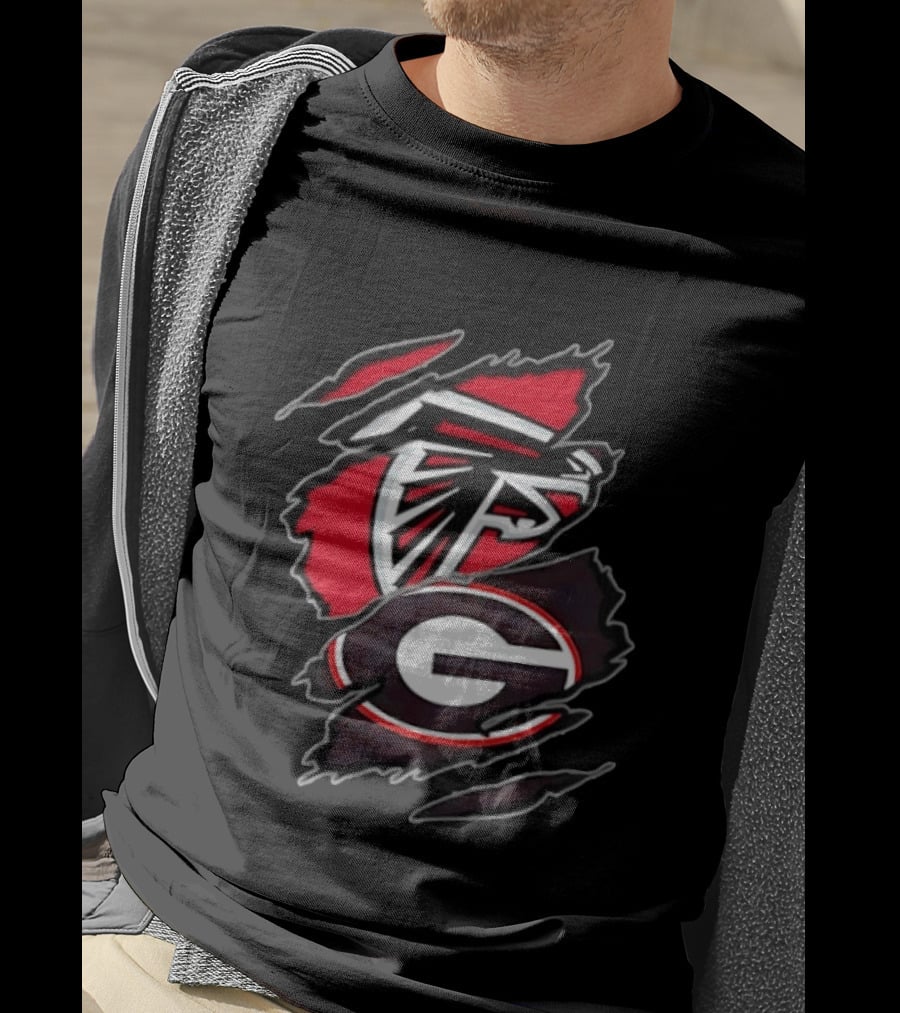 Atlanta Falcons Georgia Bulldogs Two Teams One Heart Scratch T-Shirt