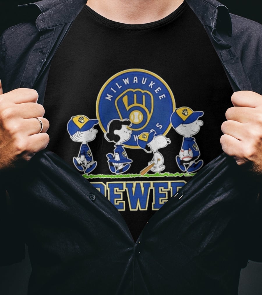 Milwaukee Brewers Snoopy Charlie Brown Lucy Linus Abbey Road 2026 T-Shirt
