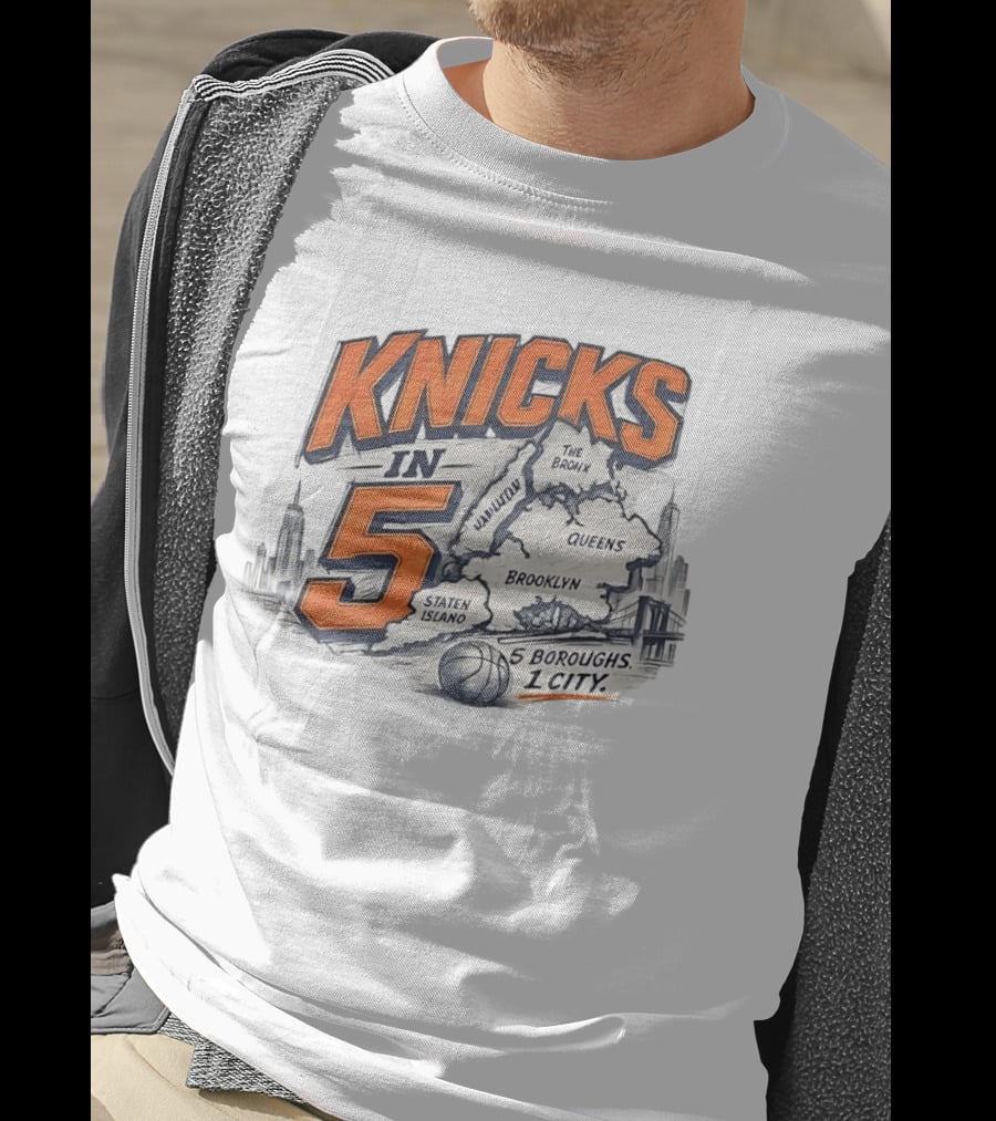 Knicks In 5 New York City 5 Boroughs Map Basketball T-Shirt