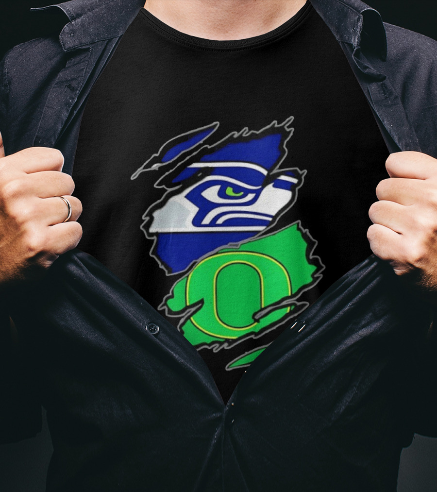 Seattle Seahawks Oregon Ducks Two Teams One Heart Scratch T-Shirt