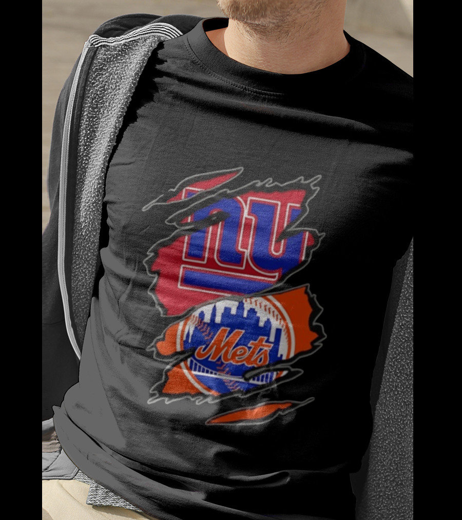 New York Giants New York Mets Two Teams One Heart Scratch T-Shirt