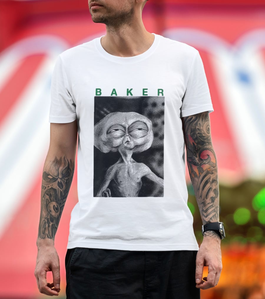 Note Baker Alien Block Busters Extraterrestrial T-Shirt