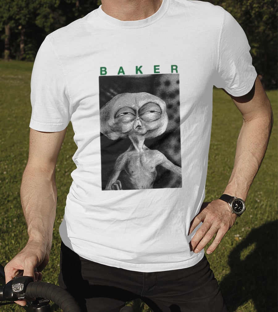 Note Baker Alien Block Busters Extraterrestrial T-Shirt