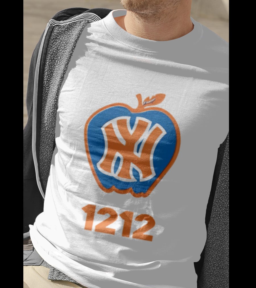New York City Yankees Apple Baseball MLB 1212 T-Shirt