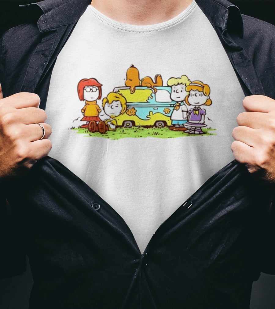 Scooby Doo Snoopy Crossover With Mystery Machine And Peanuts Characters T-Shirt