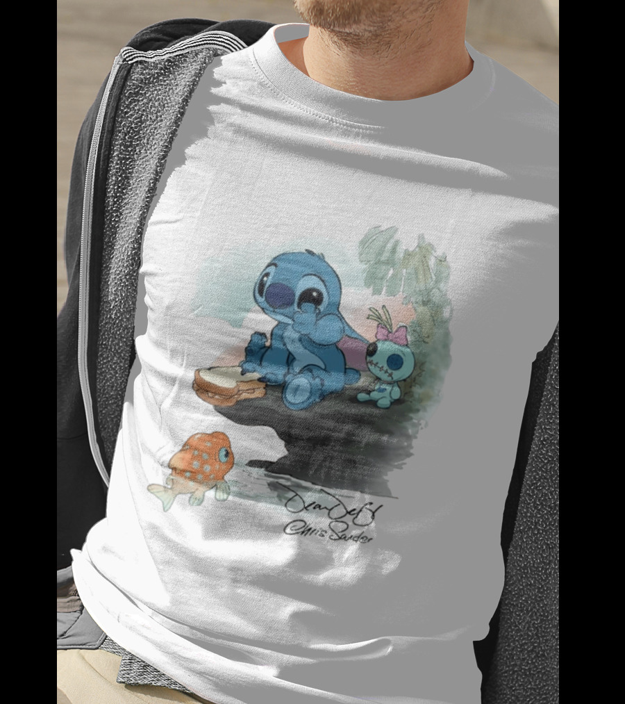 Lilo & Stitch Ohana Alii Stitch And Scrump With Fish And Sandwich T-Shirt