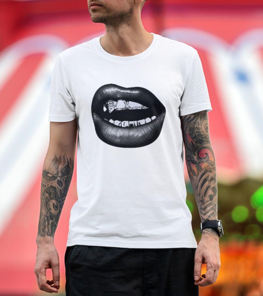 Dallas Cowboys Cheerleaders Black & White Lips Kevin Ozowski T-Shirt