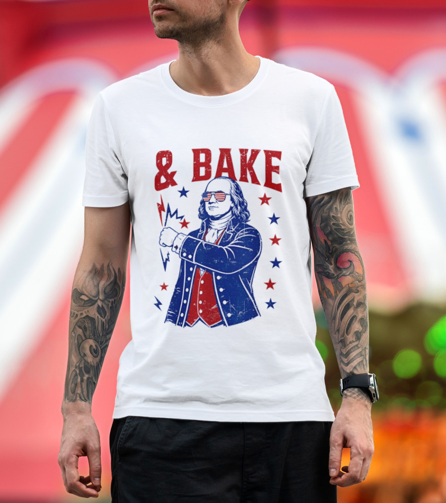 USA Benjamin Franklin Bake American Flag Sunglasses Stars T-Shirt