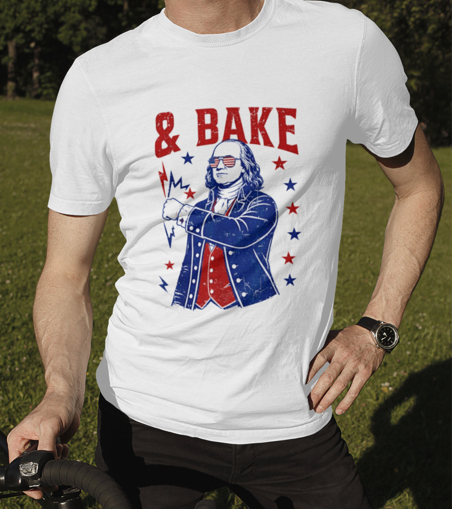 USA Benjamin Franklin Bake American Flag Sunglasses Stars T-Shirt