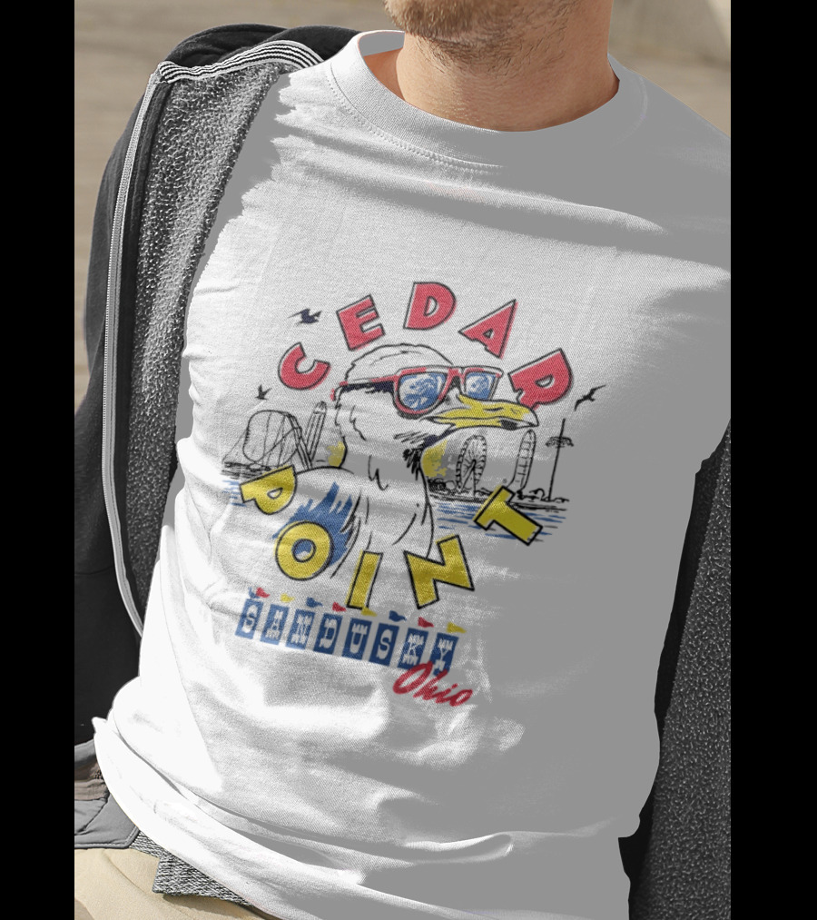 Cedar Point Seagull Sunglasses Sandusky Ohio Retro Amusement Park Vibes T-Shirt