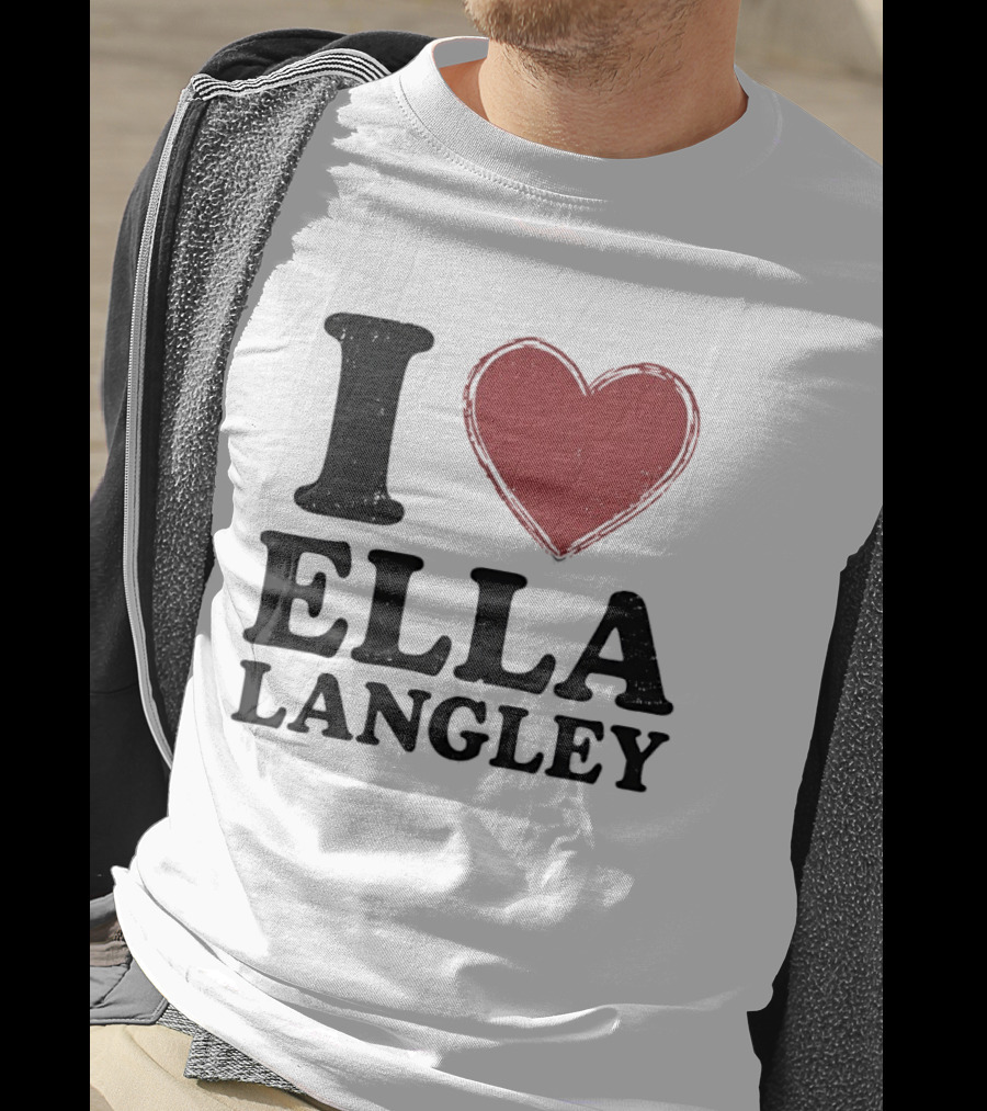 Ella Langley I Love Design Bold Heart T-Shirt