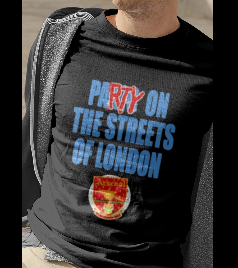 Party On The Streets Of London Arsenal T-Shirt