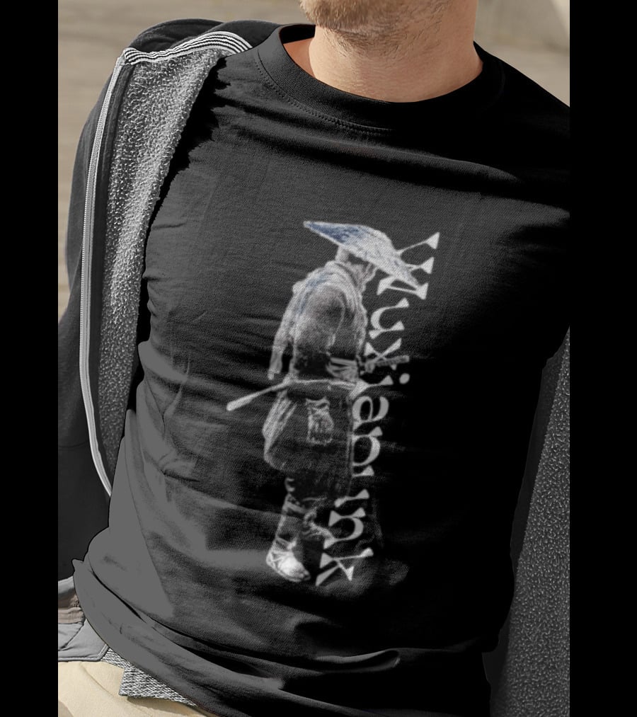 Straw Hat Wuxia Ronin Swordsman Wuxiapunk T-Shirt