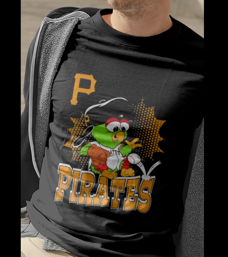 P Pittsburgh Pirates MLB Team Parrot Baseball T-Shirt