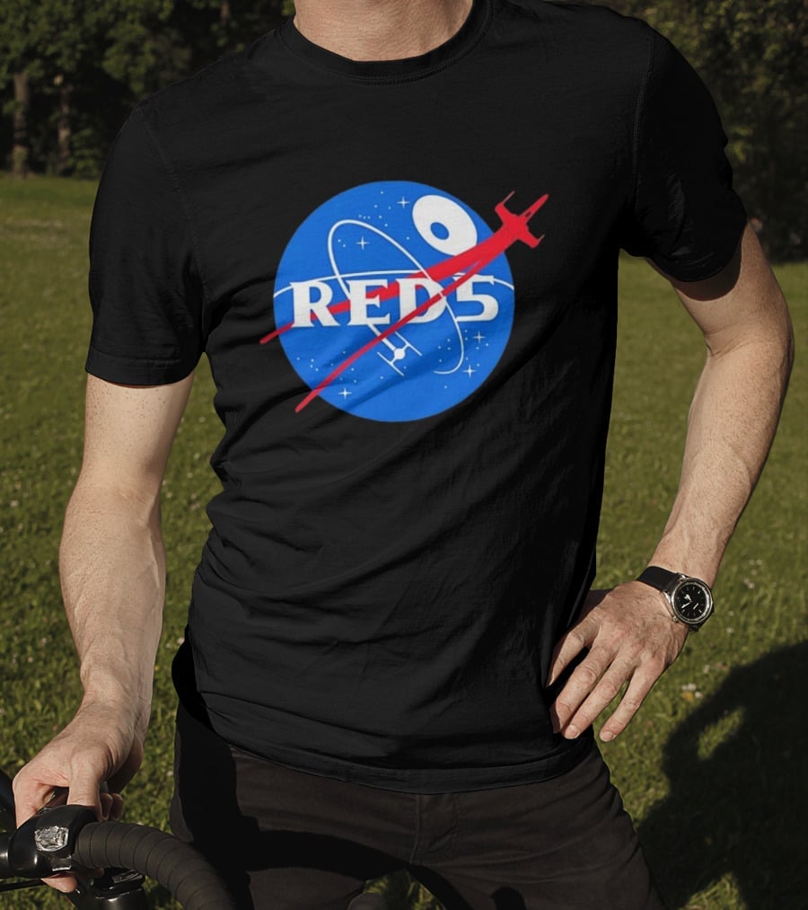 Red 5 NASA Space X Wing Mashup Astronaut Star T-Shirt