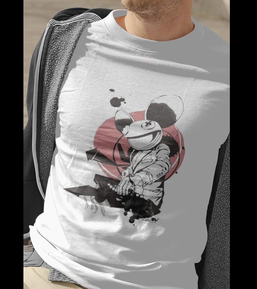 Deadmau5 DJ Music Icon With Pink Circle And Black Abstract T-Shirt