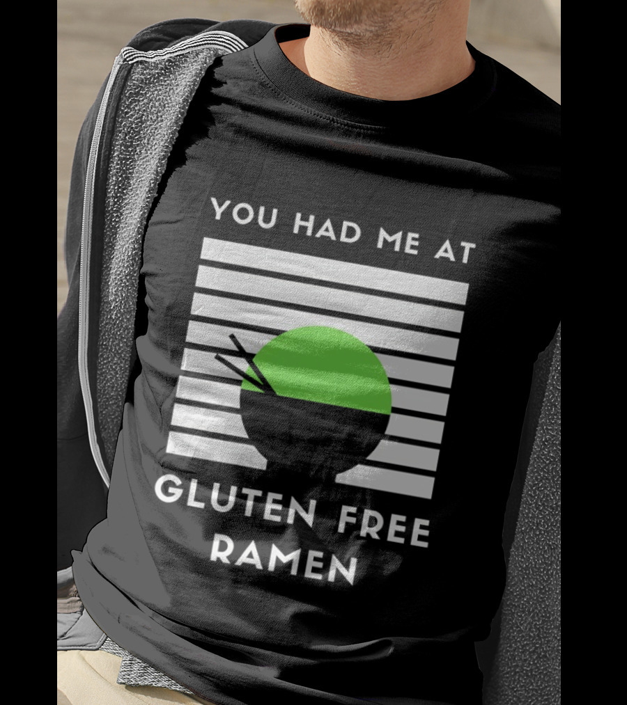 You Had Me At Gluten Free Ramen Retro Style Lines Green Circle T-Shirt