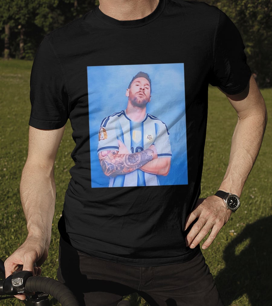 Lionel Messi With Argentina National Team Badge In Blue And White Stripes T-Shirt