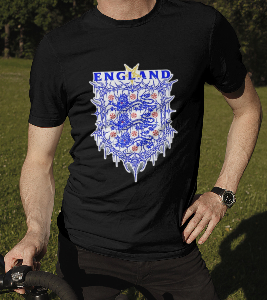England Metal Crest Three Lions Emblem With Gothic Motif T-Shirt
