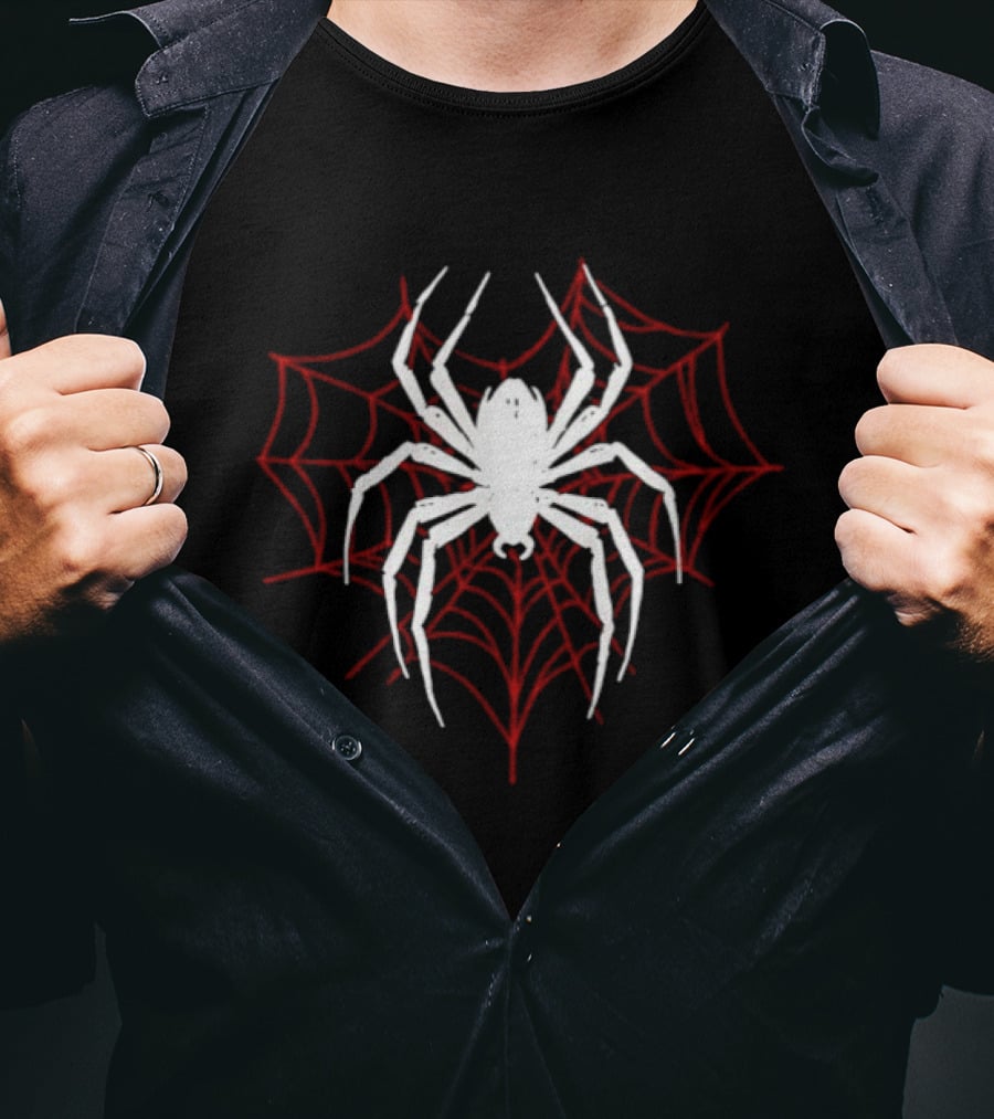 Heart Spider Web Goth Spooky Arachnid T-Shirt