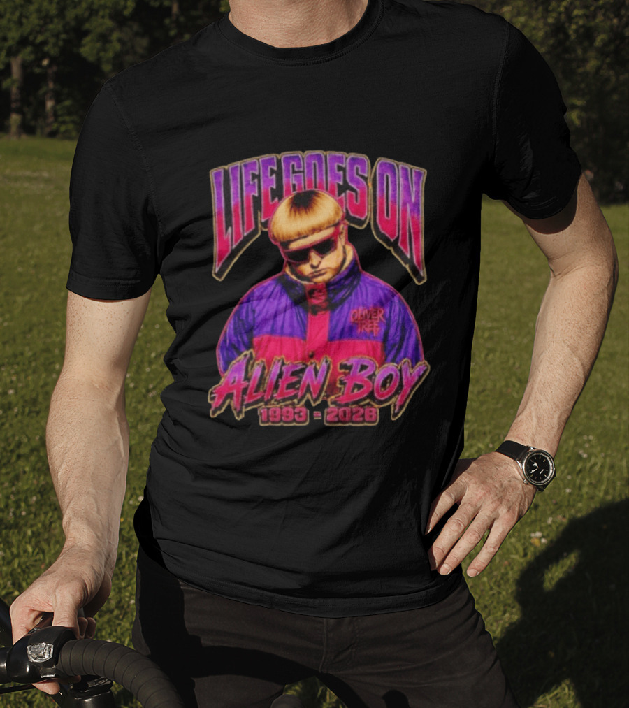 Oliver Tree Life Goes On Alien Boy 1993 2026 T-Shirt