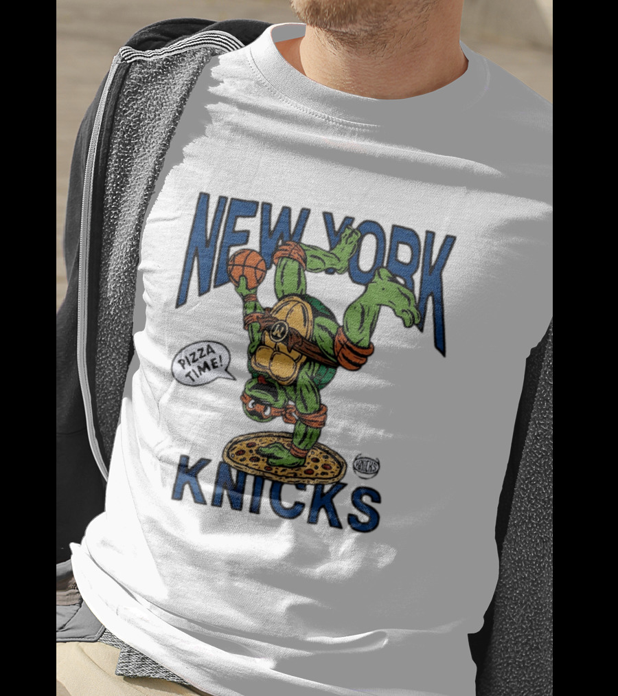 New York Knicks Michelangelo TMNT Pizza Time Basketball Dunk T-Shirt