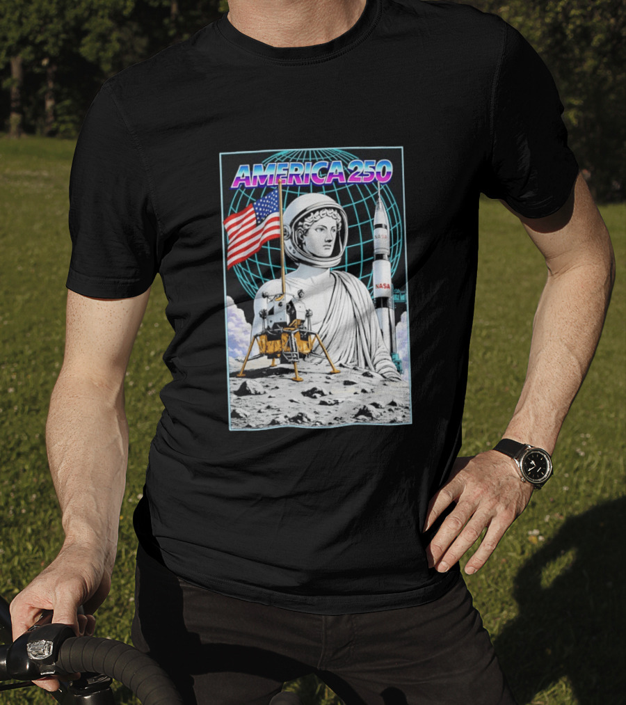 America 250 Apollo Space Rocket NASA Flag Astronaut Statue Moon T-Shirt