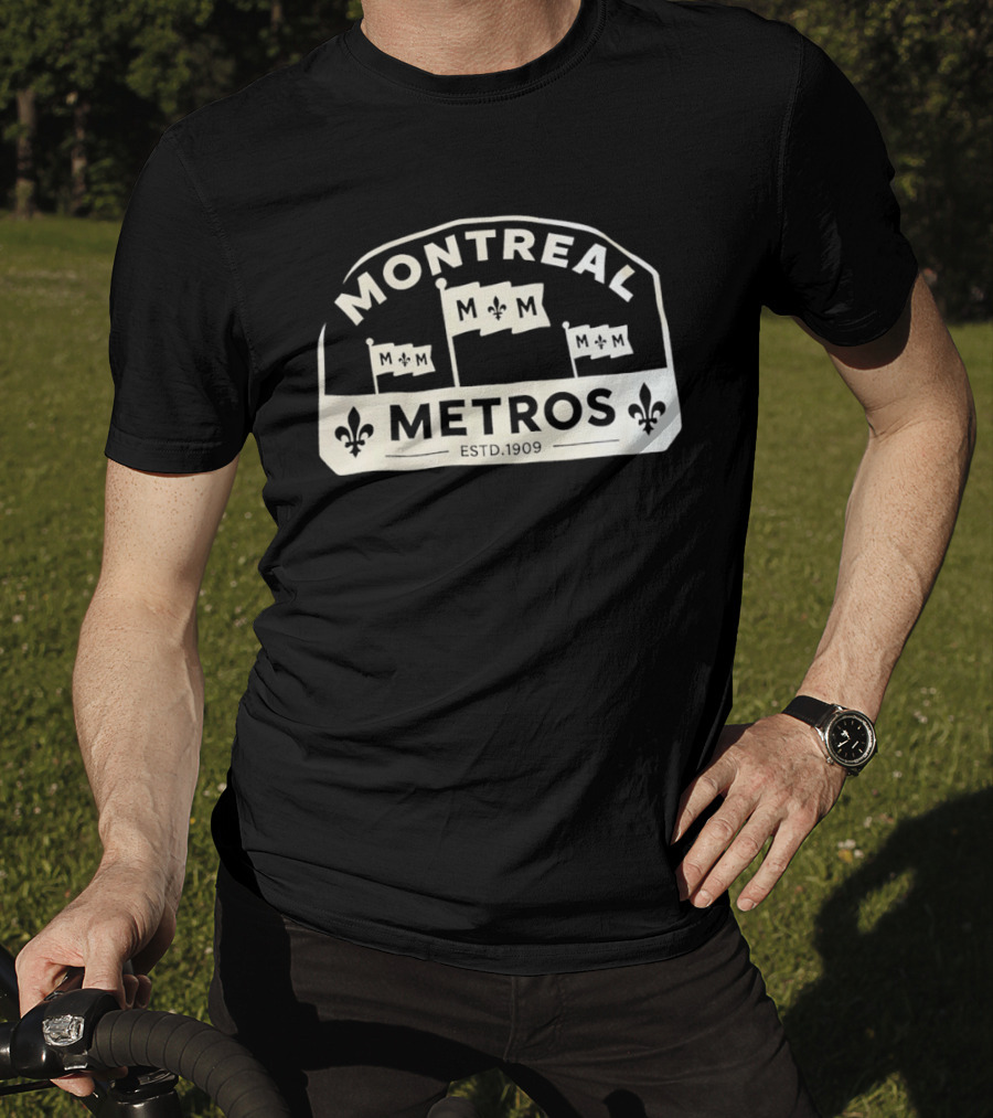Montreal Metros M M Flags Fleur De Lis Estd 1909 T-Shirt