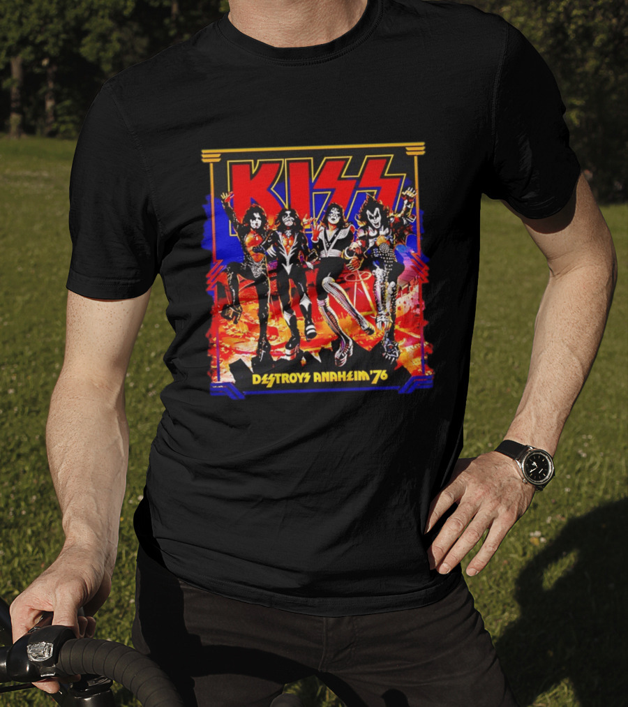 KISS Destroys Anaheim 76 Band Photo Arena Show T-Shirt