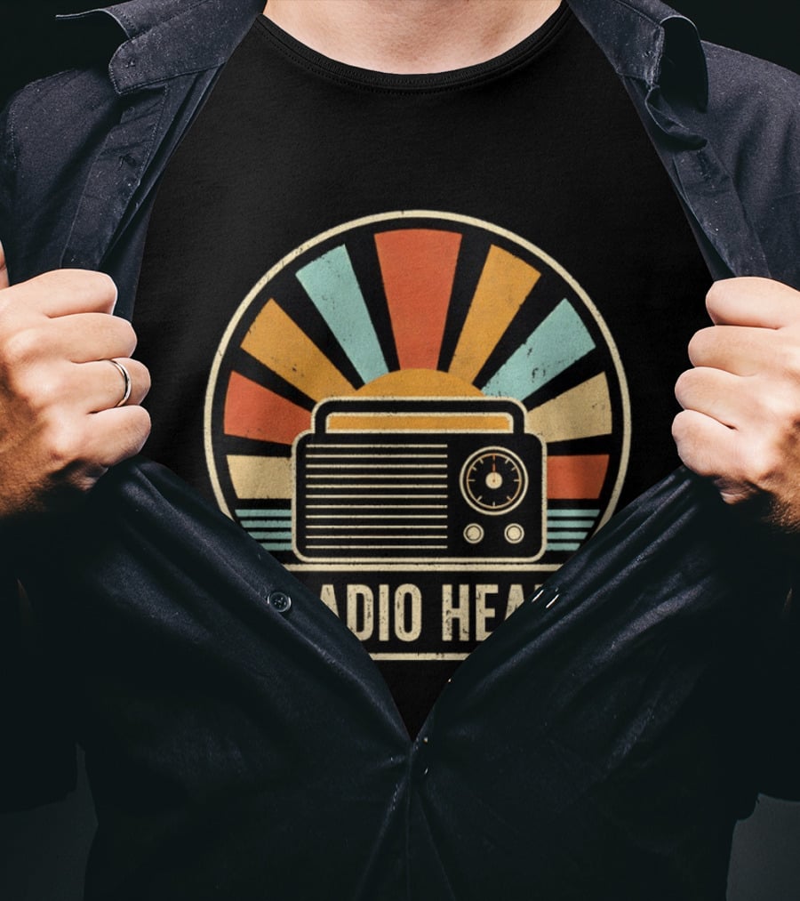 Radio Head Vintage Sunset Radio Vibes T-Shirt