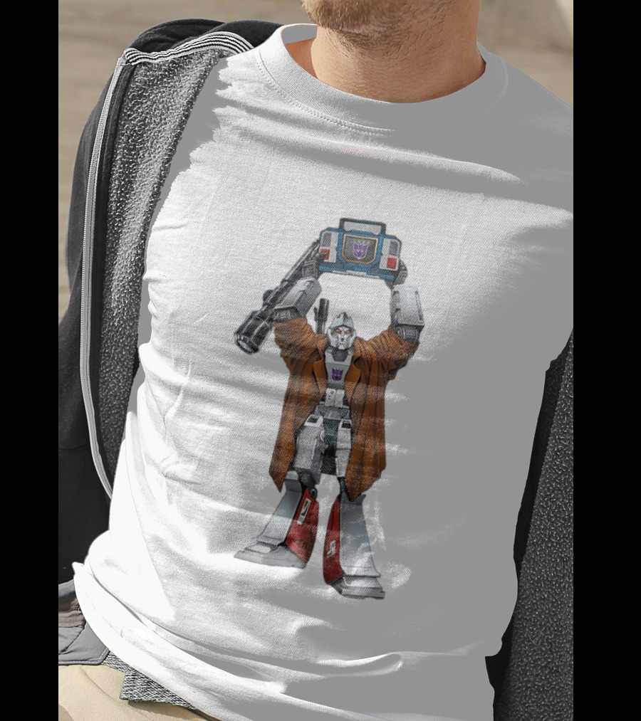 Megatron Lifting Soundwave 80s Transformers Decepticon T-Shirt
