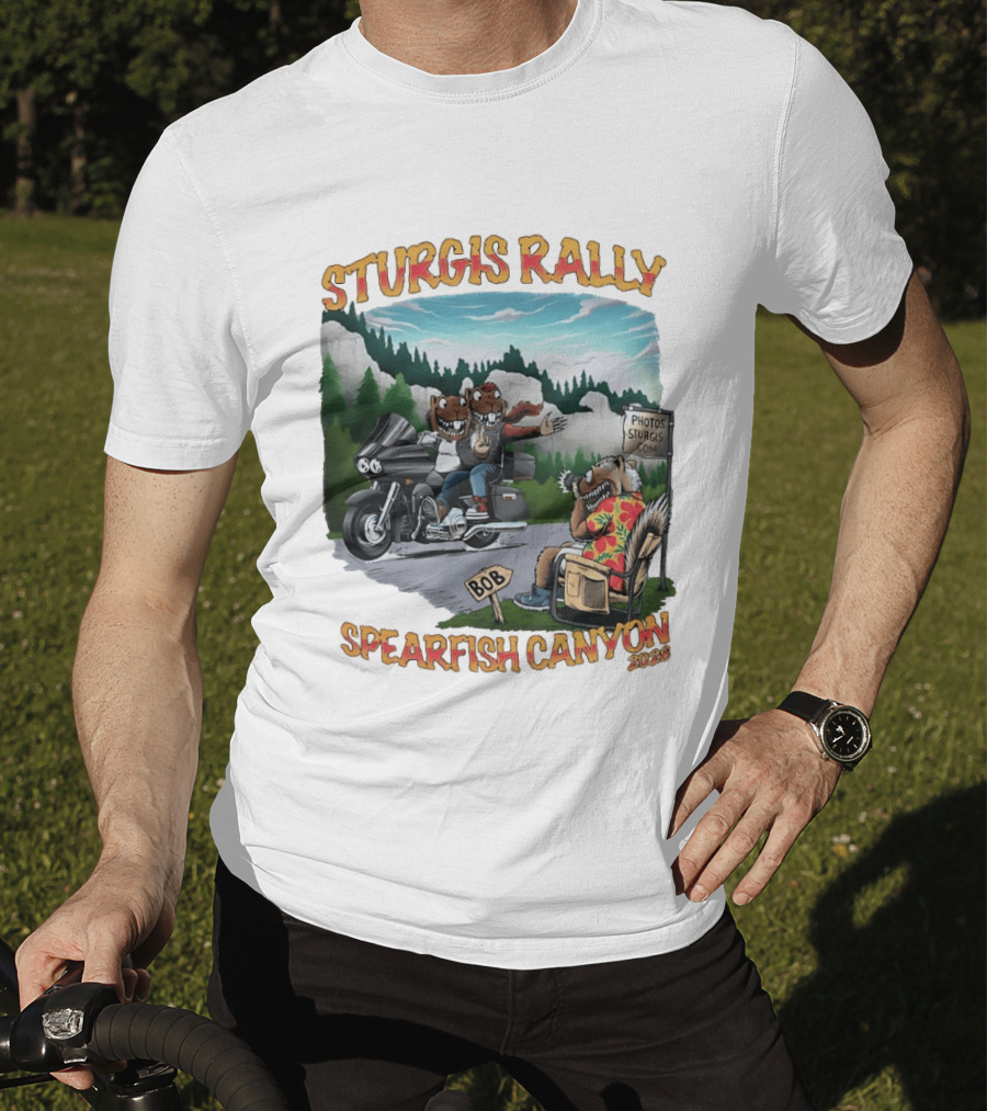 Sturgis Rally 2020 Squirrels Riding Motorcycle Spearfish Canyon T-Shirt