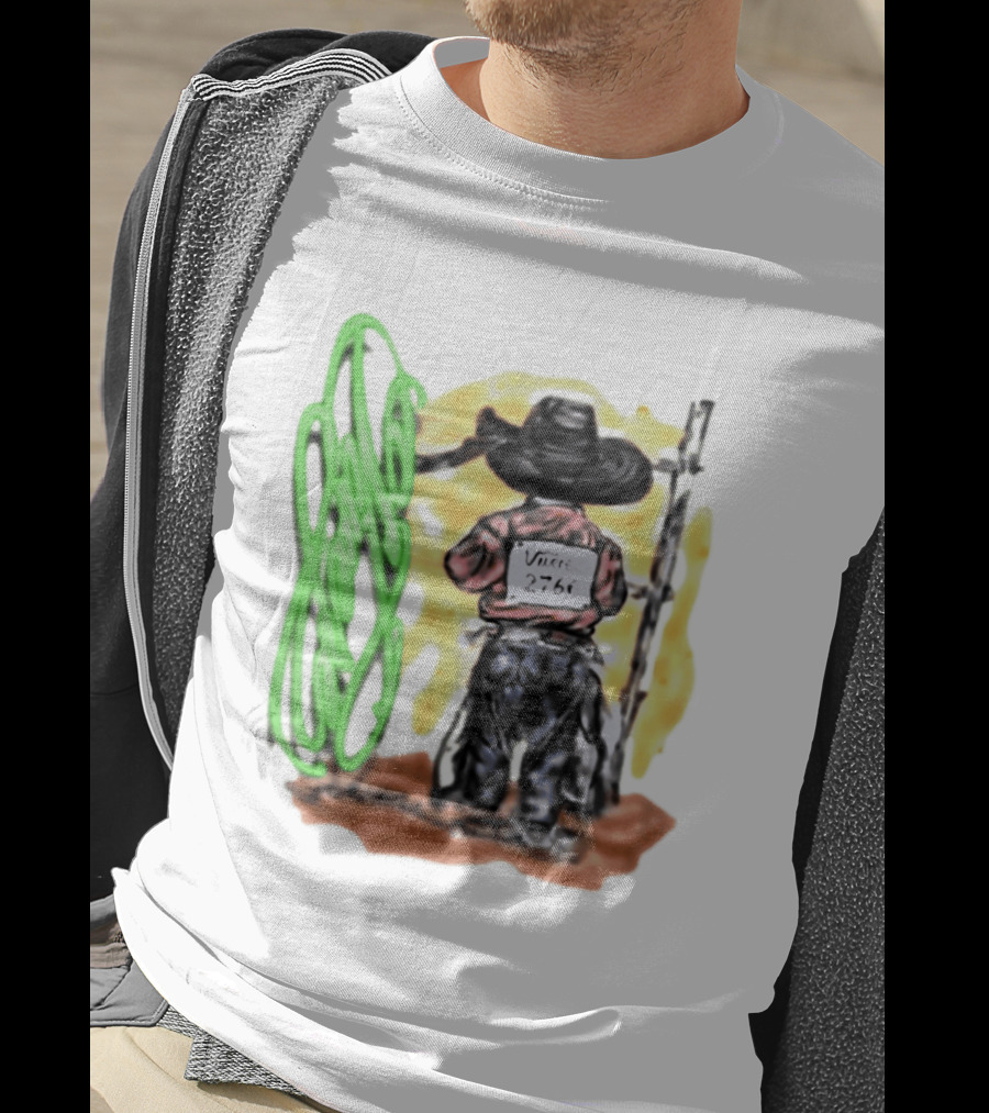 Vnere 2766 Cowboy Vintage Western Art With Hat And Fence T-Shirt
