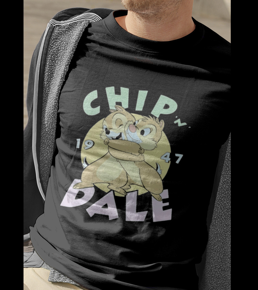 Chip N Dale 1947 Disney Characters Hugging T-Shirt