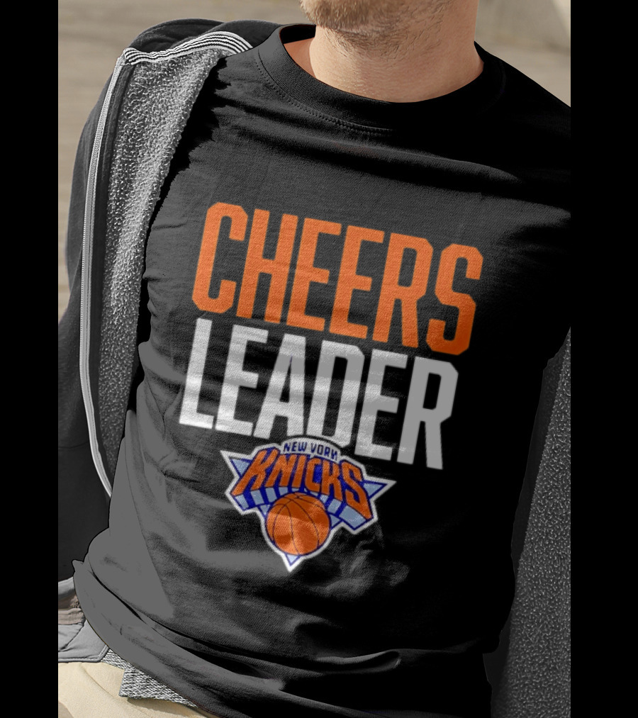 Cheers Leader New York Knicks NBA Basketball T-Shirt
