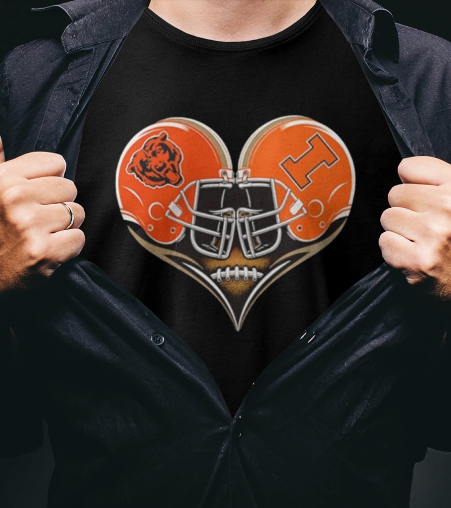 Chicago Bears And Illinois Fighting Illini Helmet Heart T-Shirt