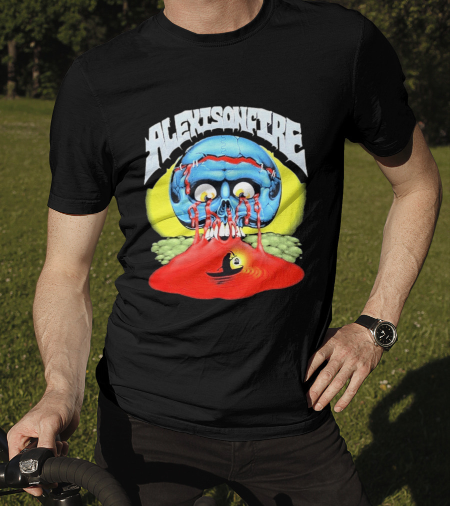 Alexisonfire Skull Island Creepy Blue Skull With Red Eyes And Boat T-Shirt
