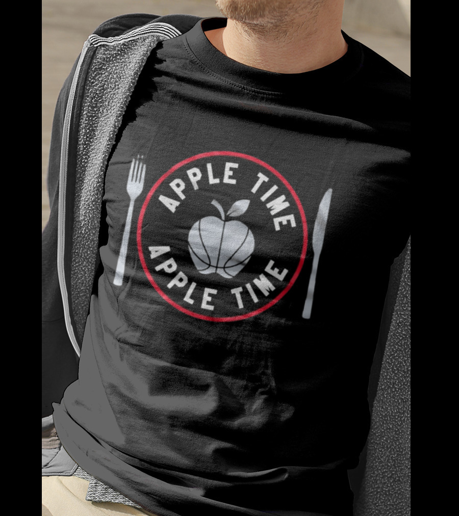 Apple Time Apple Time Basketball Fork Knife T-Shirt