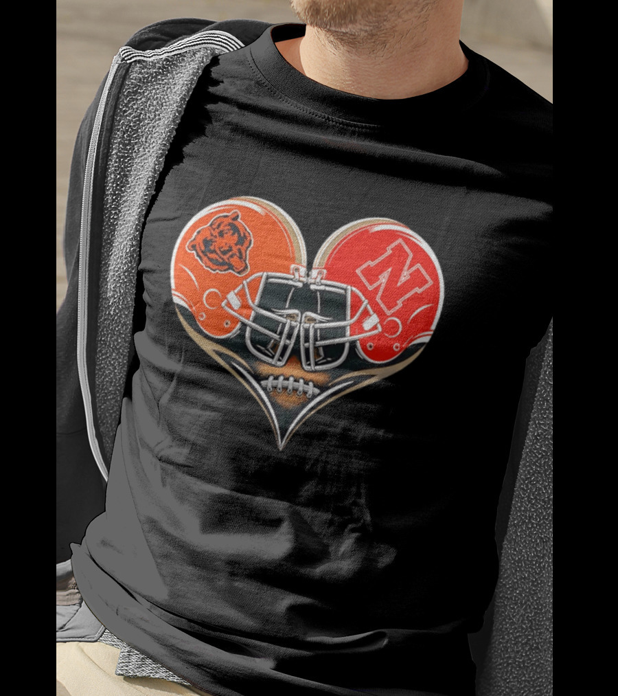 Chicago Bears Nebraska Cornhuskers Heart Shaped Helmets Football Fan Gear T-Shirt