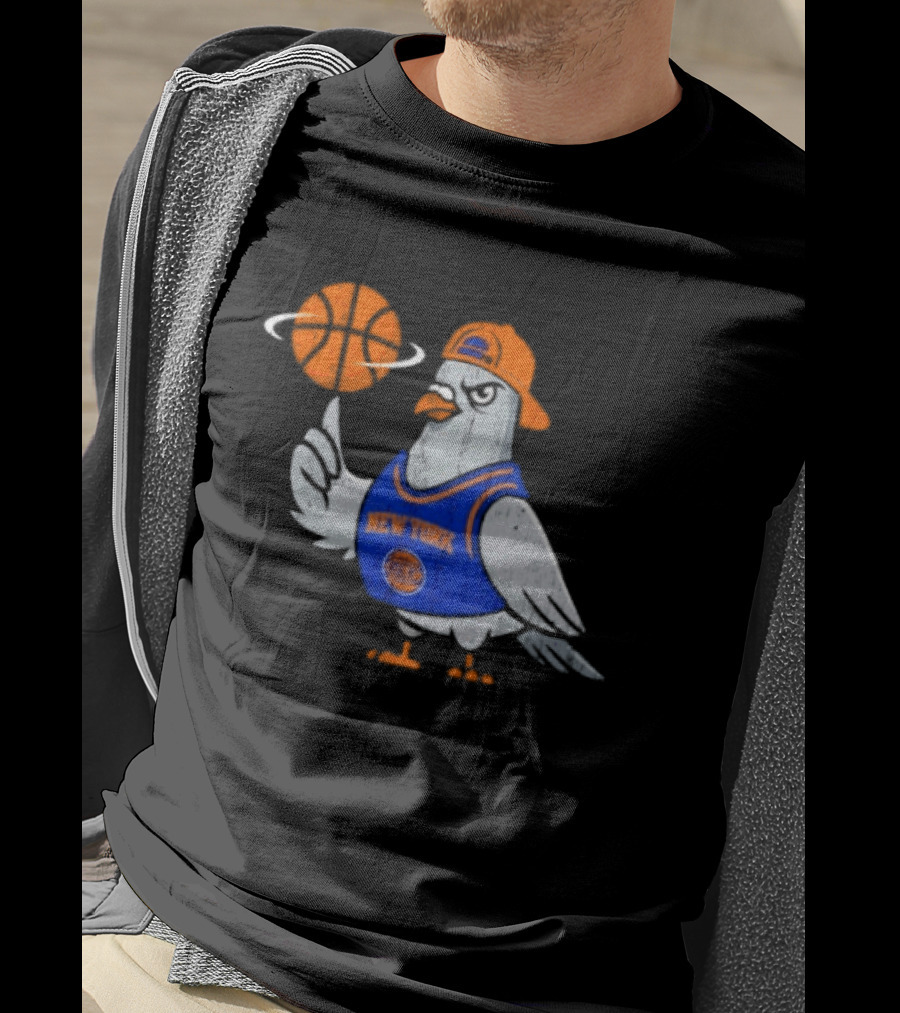 New York Knicks Pigeon Basketball Spin T-Shirt