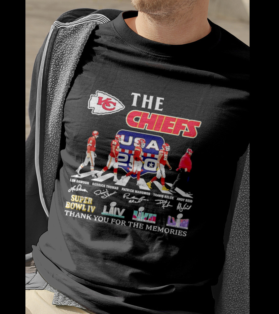 The Kansas City Chiefs Super Bowl LIV USA 2020 Champions Signatures Thank You For The Memories T-Shirt
