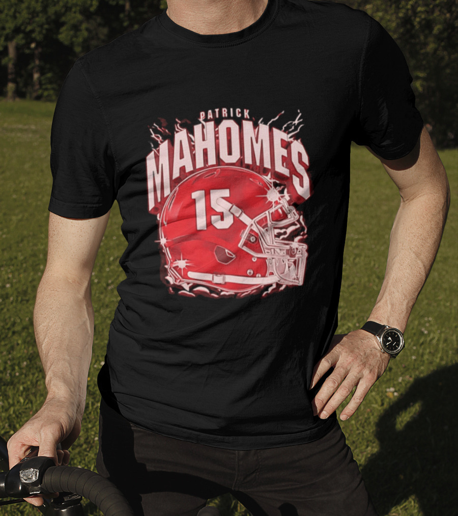 Patrick Mahomes 15 Helmet Kansas City Chiefs Explosion T-Shirt